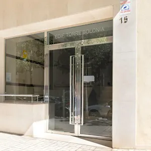 https://apartamento-malaga-beach.es-andalucia.com